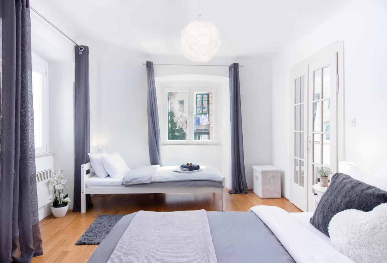 Apartment Santa Barbara リエカ エクステリア 写真